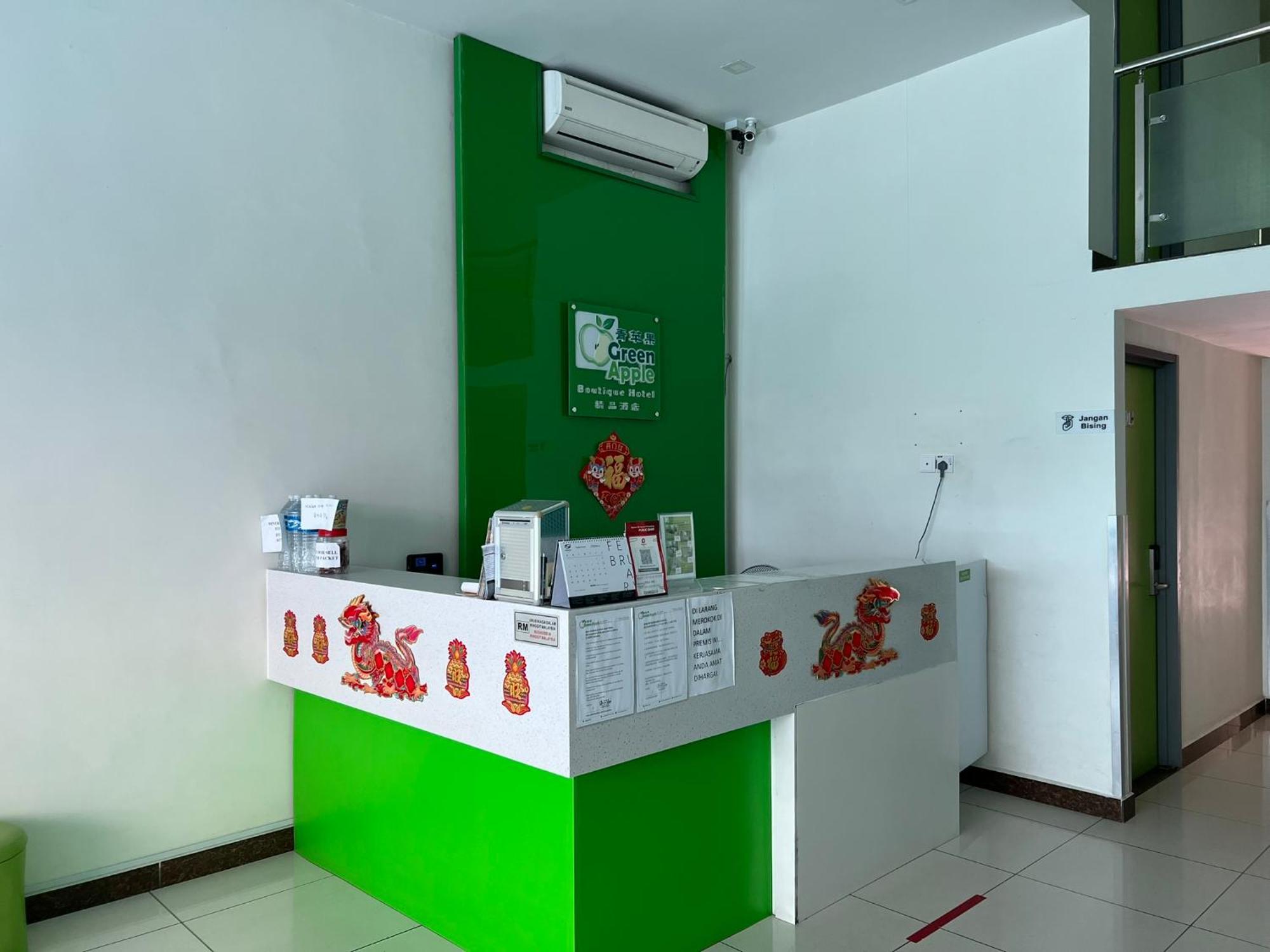קוטה קינבלו Green Apple Boutique Hotel מראה חיצוני תמונה